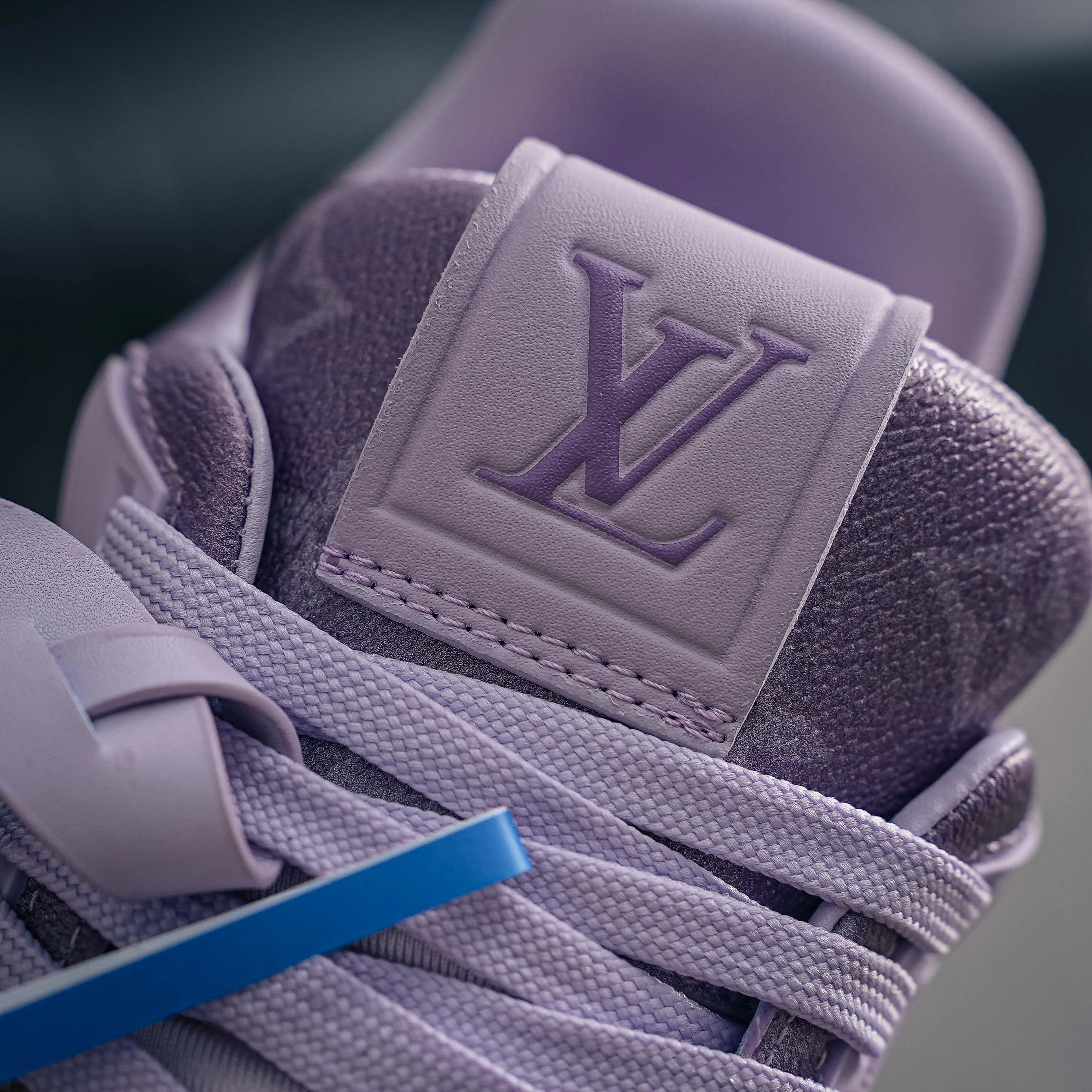 # LV- - trainer 2026 New Arrival 1：1 ！！ Shoes Cowhide Leather ， LOGO ， Breathable ， 。